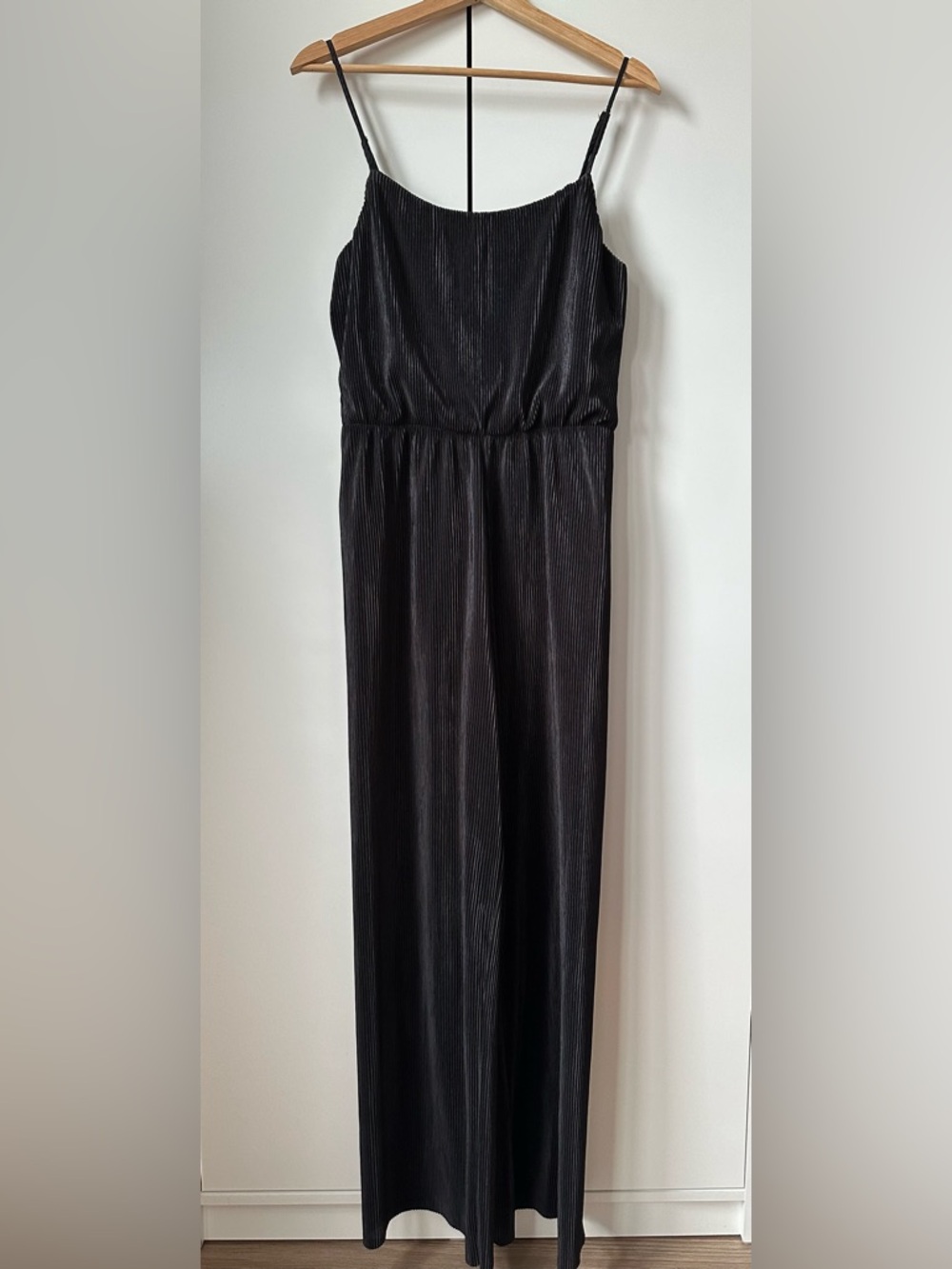 Forever 21 Black Pleated Spaghetti Strap Jumpsuit